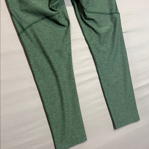 Outdoor Voices Green High-Rise Leggings Sz M Athleisure - Picture 9 of 9